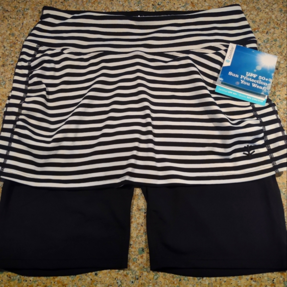 Coolibar Shore break Skirted Swim Shorts NWT Size M